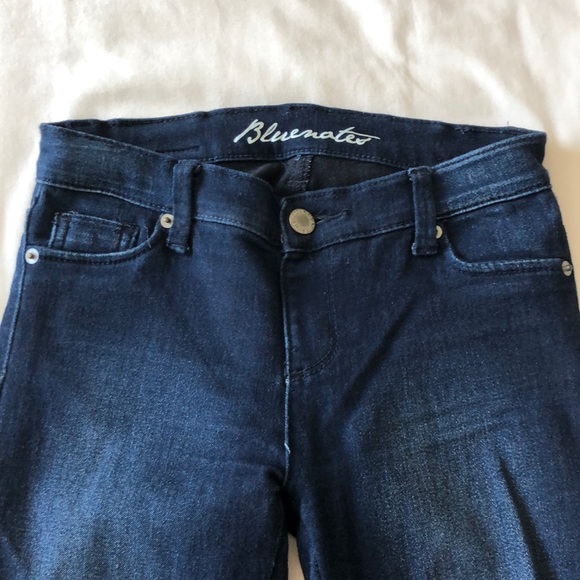 Blue Jeans/Jeggings - Picture 3 of 3